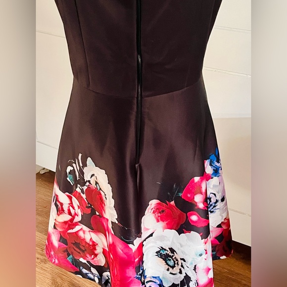 Neiman Marcus Women’s Black Floral Evening Cocktail Dress  US 12 A line - Picture 8 of 10